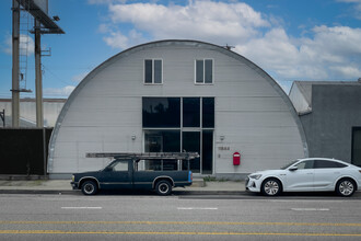 11844-11848 Jefferson Blvd, Culver City, CA for lease Interior Photo- Image 1 of 15