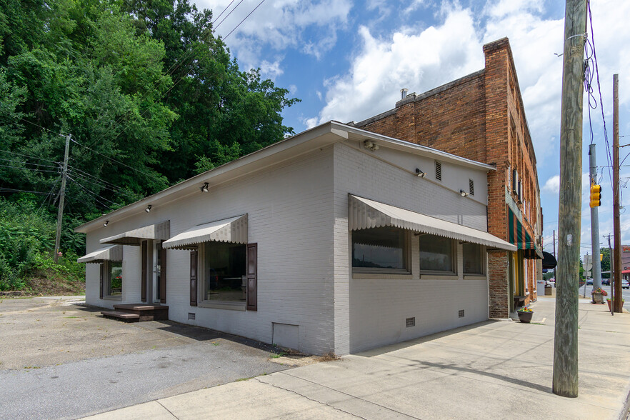 14 W Main St, Old Fort, NC for sale - Primary Photo - Image 1 of 1