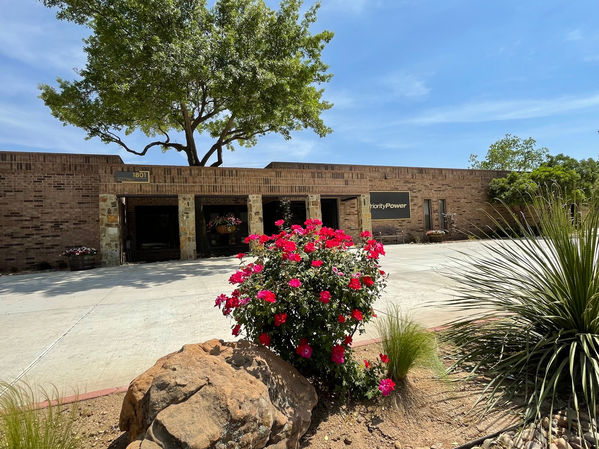 1801 W Wall St, Midland, TX for sale Building Photo- Image 1 of 1