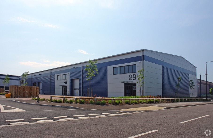 Thomas Rd, Crayford for lease - Building Photo - Image 3 of 4