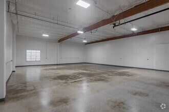 2550 Wyandotte St, Mountain View, CA for lease Interior Photo- Image 2 of 5