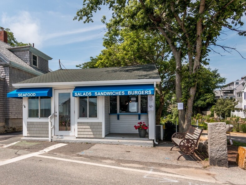 18 Beach St, Rockport, MA for sale - Building Photo - Image 1 of 1