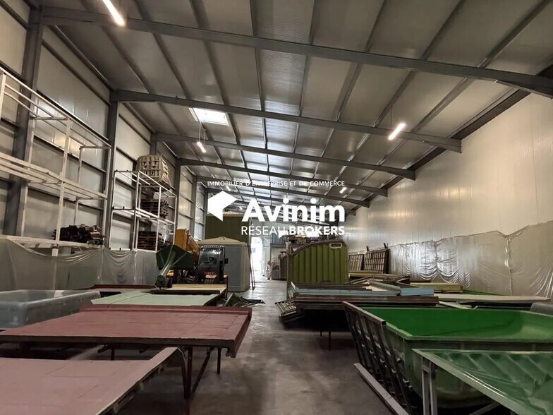 Industrial in Gémenos for lease - Interior Photo - Image 1 of 5