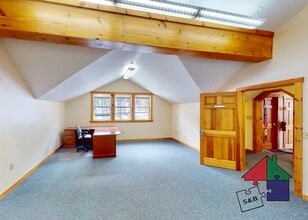 782 Mountain Rd, Stowe, VT for sale Interior Photo- Image 2 of 17