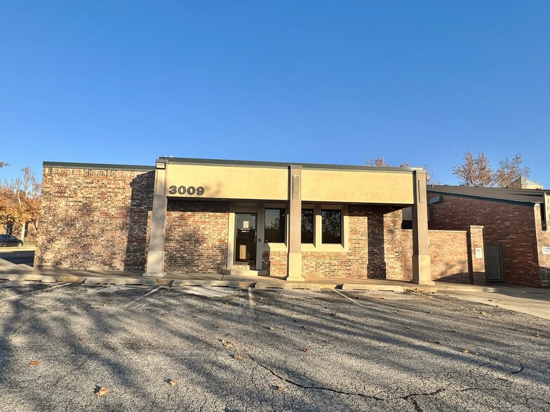 3009 NW 63rd St, Oklahoma City, OK for sale - Building Photo - Image 1 of 1