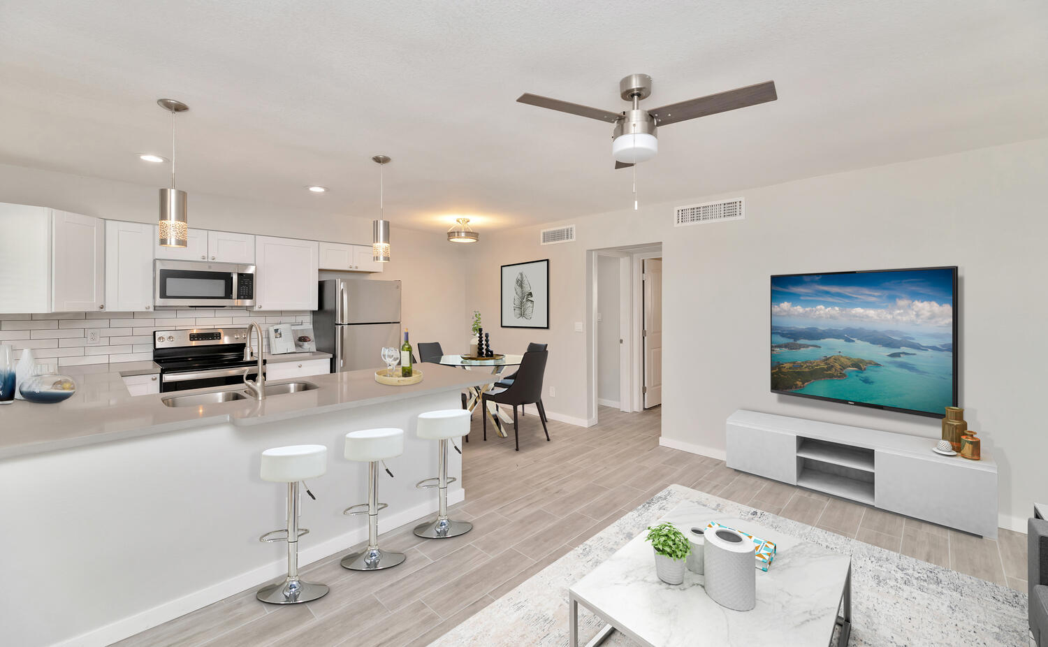 2122-2124 W Augusta Ave, Phoenix, AZ for sale Interior Photo- Image 1 of 1