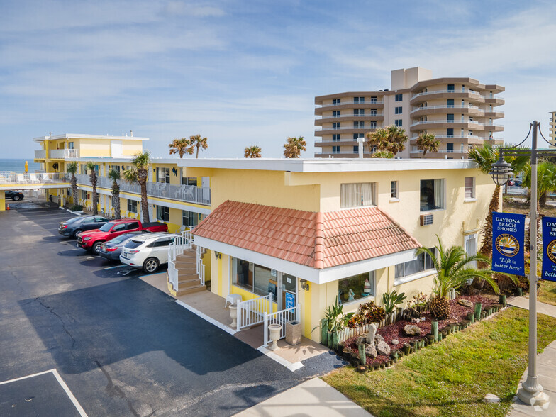 3619 S Atlantic Ave, Daytona Beach, FL for sale - Primary Photo - Image 1 of 1