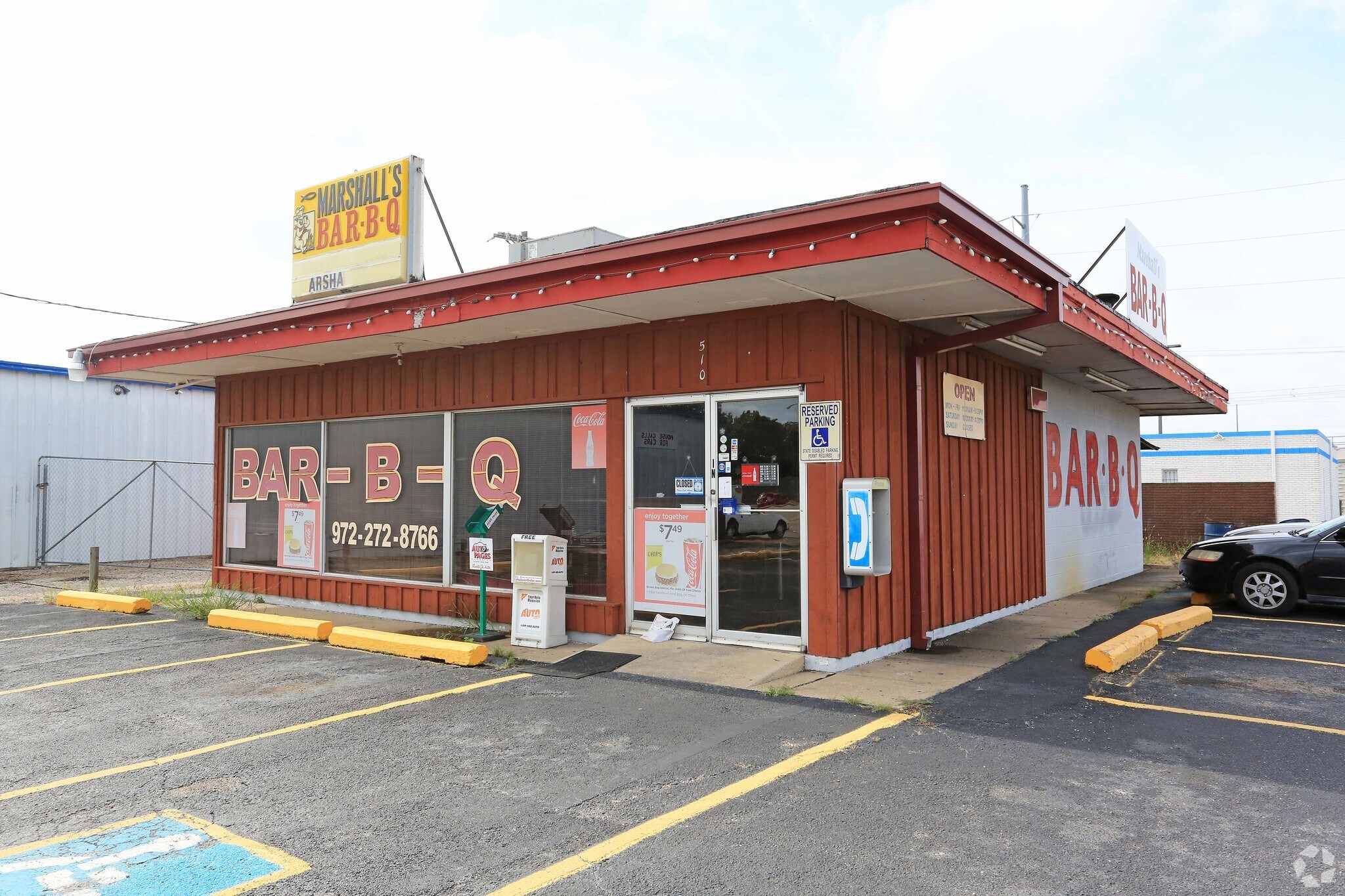 510 W Walnut Cir, Garland, TX for sale Primary Photo- Image 1 of 1