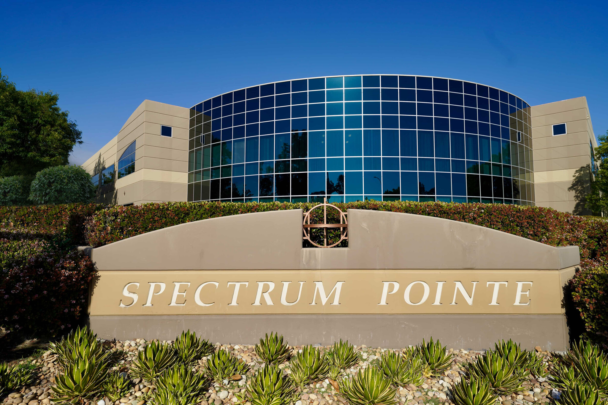 23 Spectrum Pointe Dr, Lake Forest, CA for lease Building Photo- Image 1 of 11