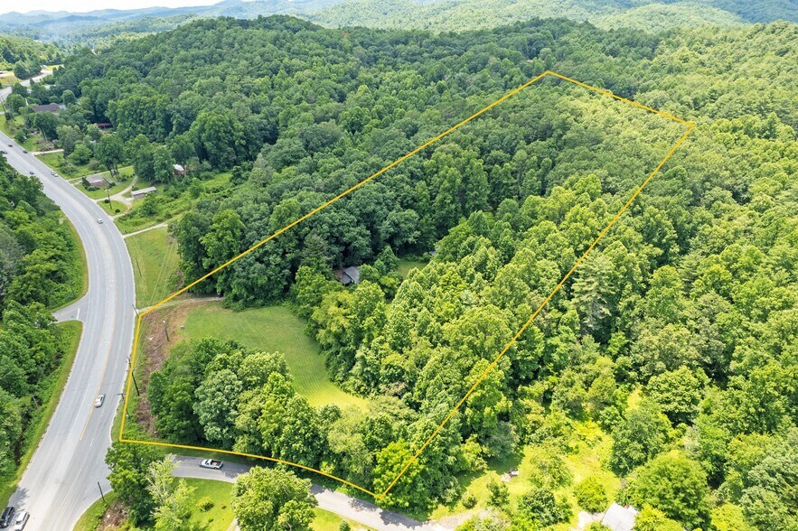 746 Rosman Hwy, Brevard, NC 28712 Land for Sale