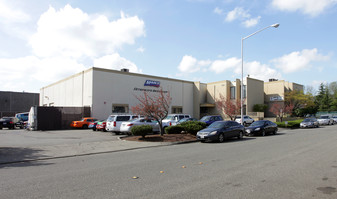 355 Treck Dr, Tukwila WA - Warehouse