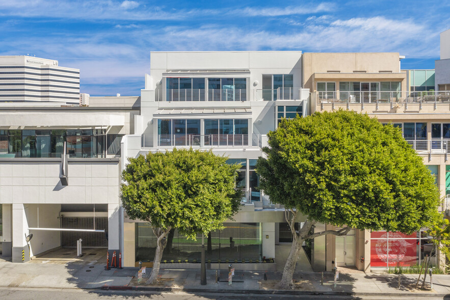 1217 2nd St, Santa Monica, CA for lease - Primary Photo - Image 1 of 23