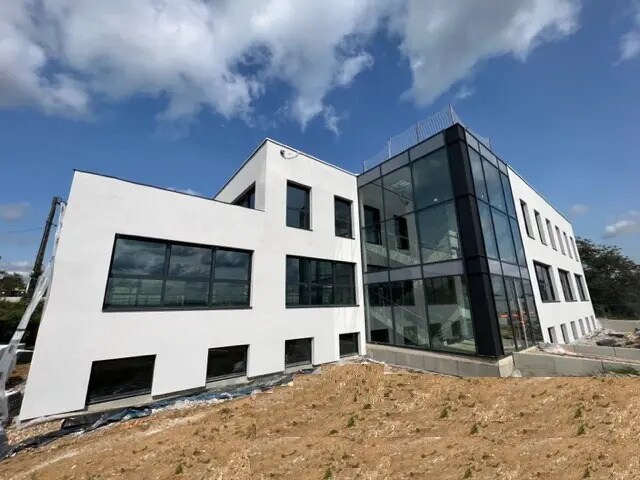 Office in Marly for lease - Building Photo - Image 1 of 2