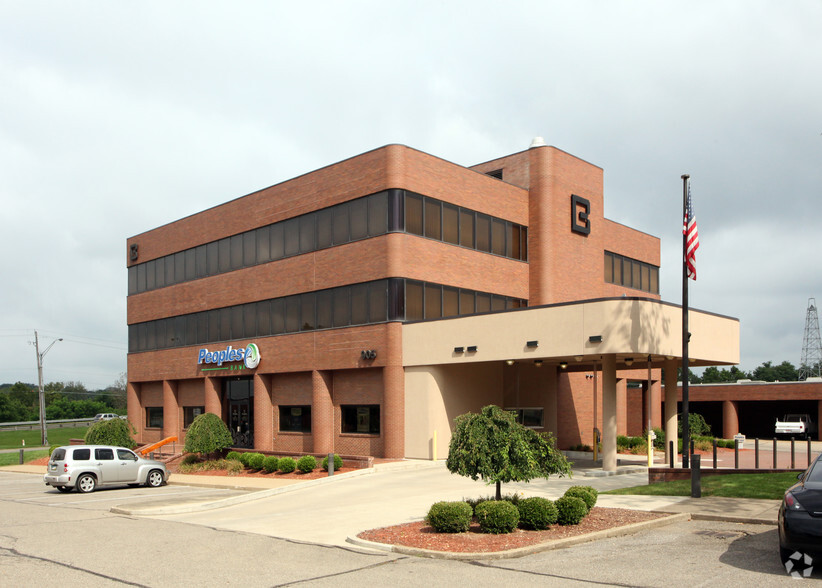 905 Zane St, Zanesville, OH for lease - Primary Photo - Image 2 of 3