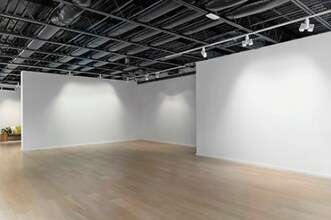 9 S Main St, Southampton, NY for lease Interior Photo- Image 2 of 4