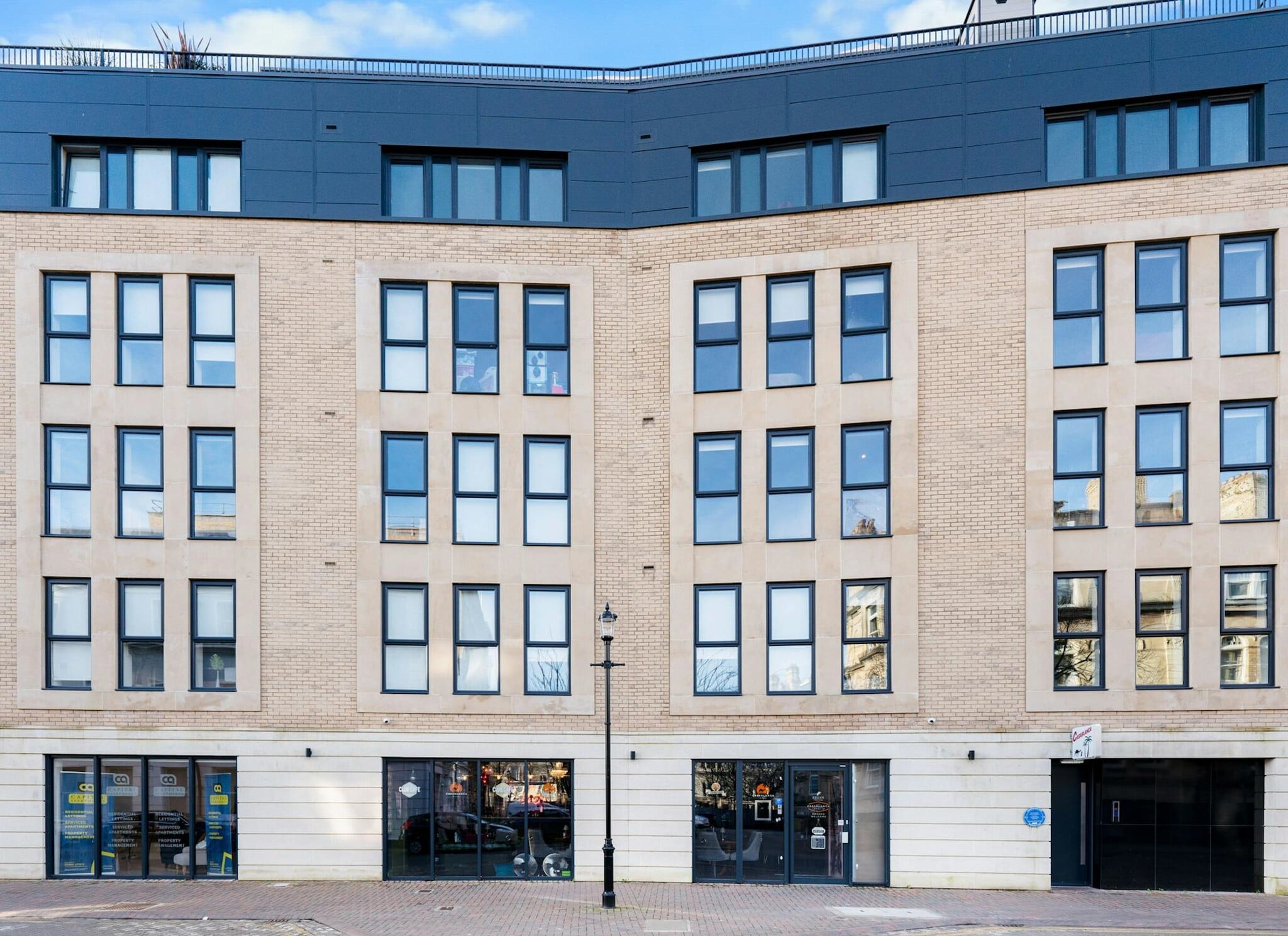 25 Mount Stuart Sq, Cardiff for sale Primary Photo- Image 1 of 5