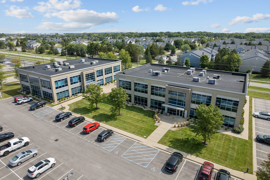 10100 Lantern Rd, Fishers, IN for lease - Building Photo - Image 1 of 4