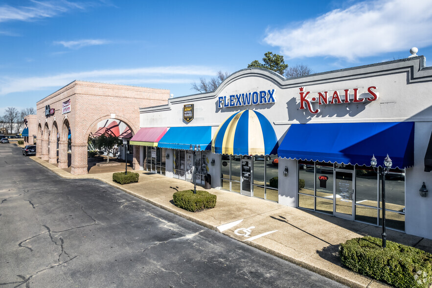 2200 N Germantown Pky, Cordova, TN for lease - Building Photo - Image 3 of 9