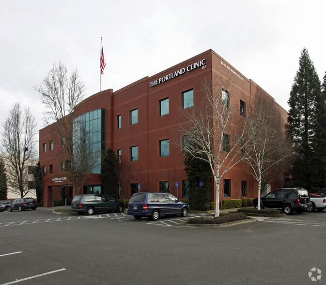 6640 SW Redwood Ln, Portland, OR for lease - Primary Photo - Image 1 of 3