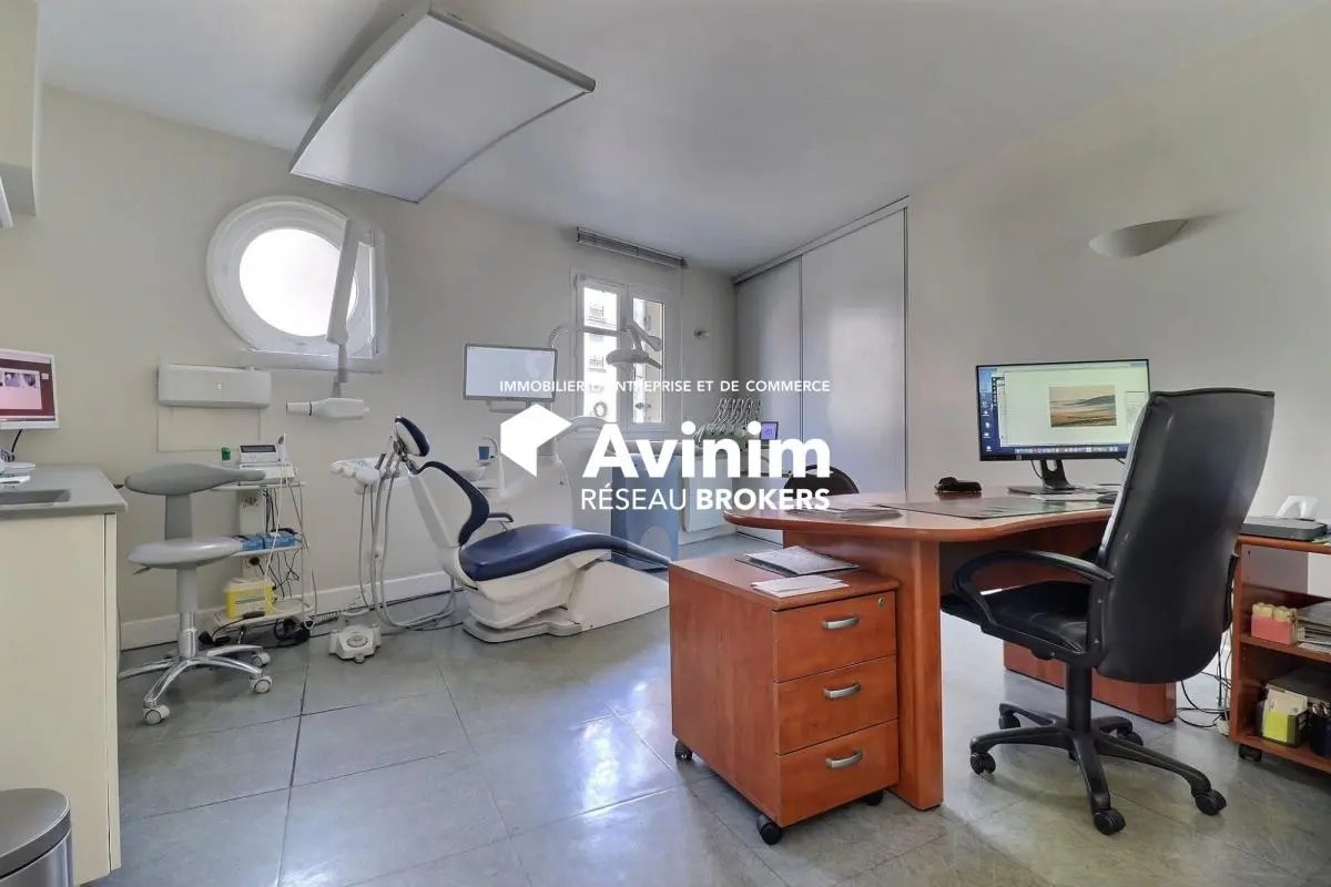 Flex in Colombes for sale Interior Photo- Image 1 of 5