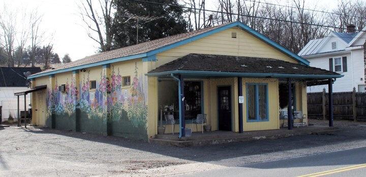 20 Main St, Sperryville, VA for sale Primary Photo- Image 1 of 1