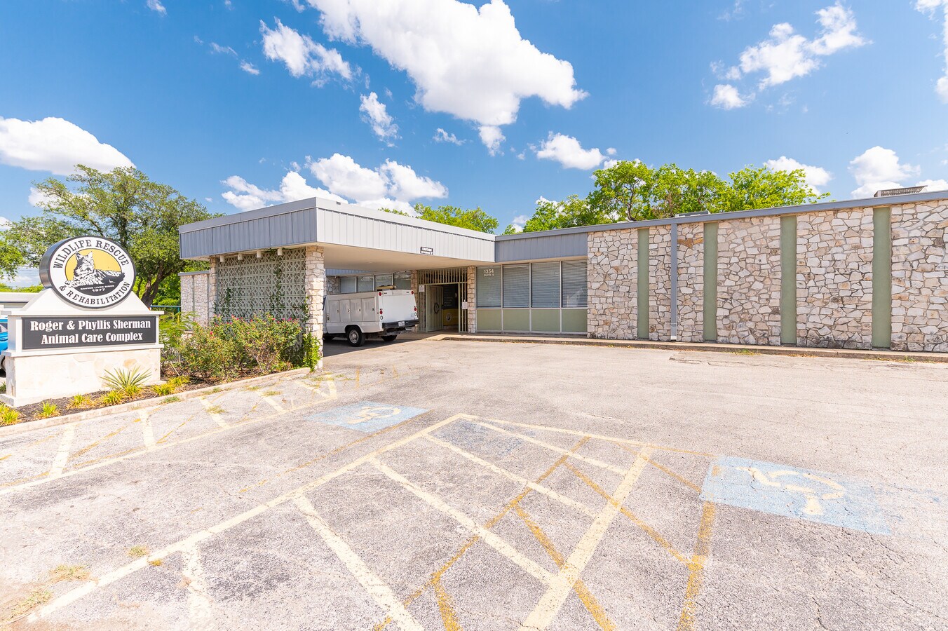 1354 Basse Rd, San Antonio, TX 78212