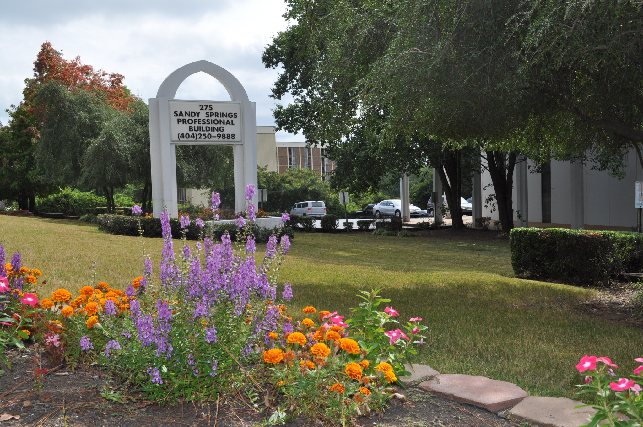 275 Carpenter Dr NE, Atlanta, GA for lease Building Photo- Image 1 of 7