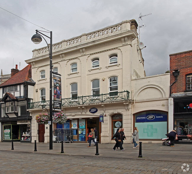 4 High St, High Wycombe for sale - Primary Photo - Image 1 of 1