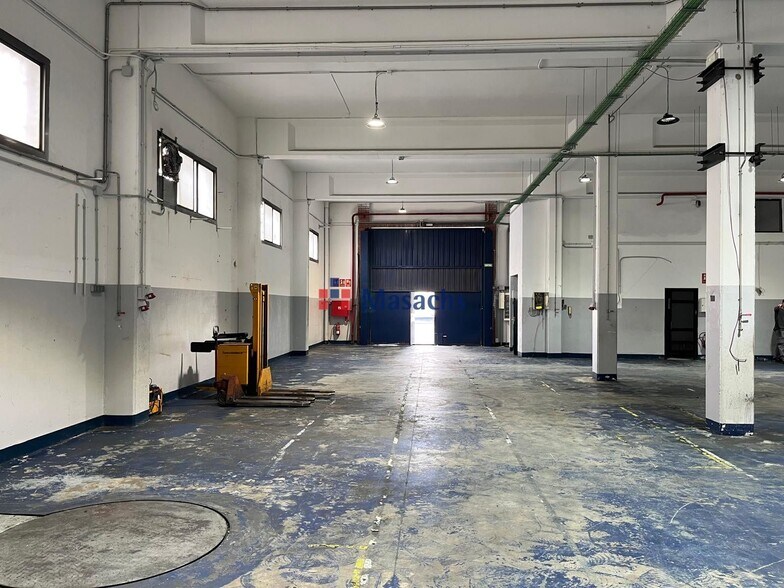 Industrial in Cornellà de Llobregat, Barcelona for lease - Building Photo - Image 3 of 18
