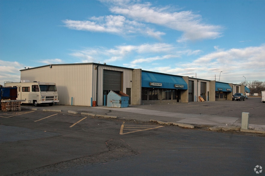 454 Moore Ln, Billings, MT 59101