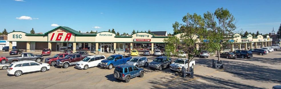 3803-3903 40th Ave, Red Deer, AB for lease - Building Photo - Image 2 of 4