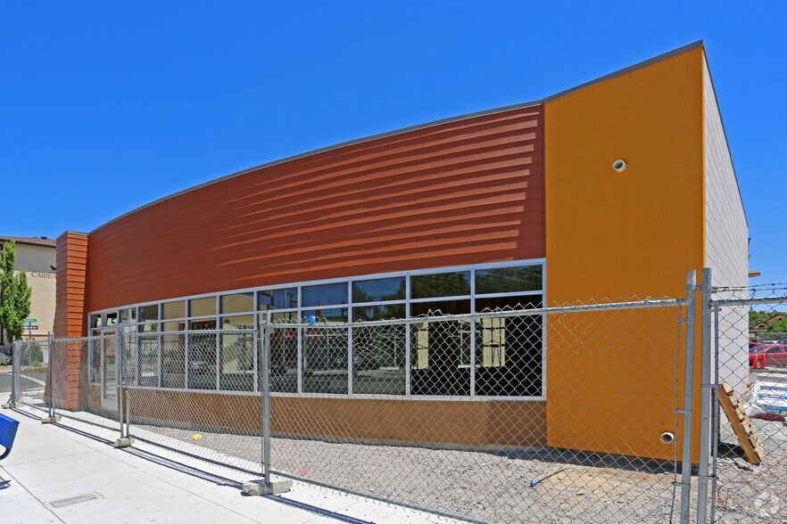 726 S Virginia St, Reno, NV for sale - Primary Photo - Image 1 of 1