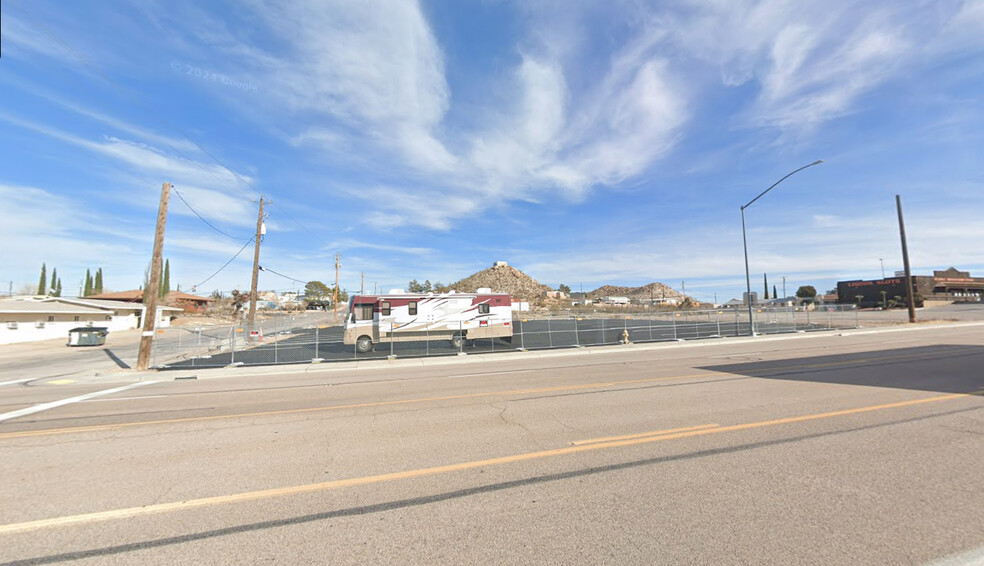 516 S Highway 95, Searchlight, NV for sale - Building Photo - Image 1 of 4