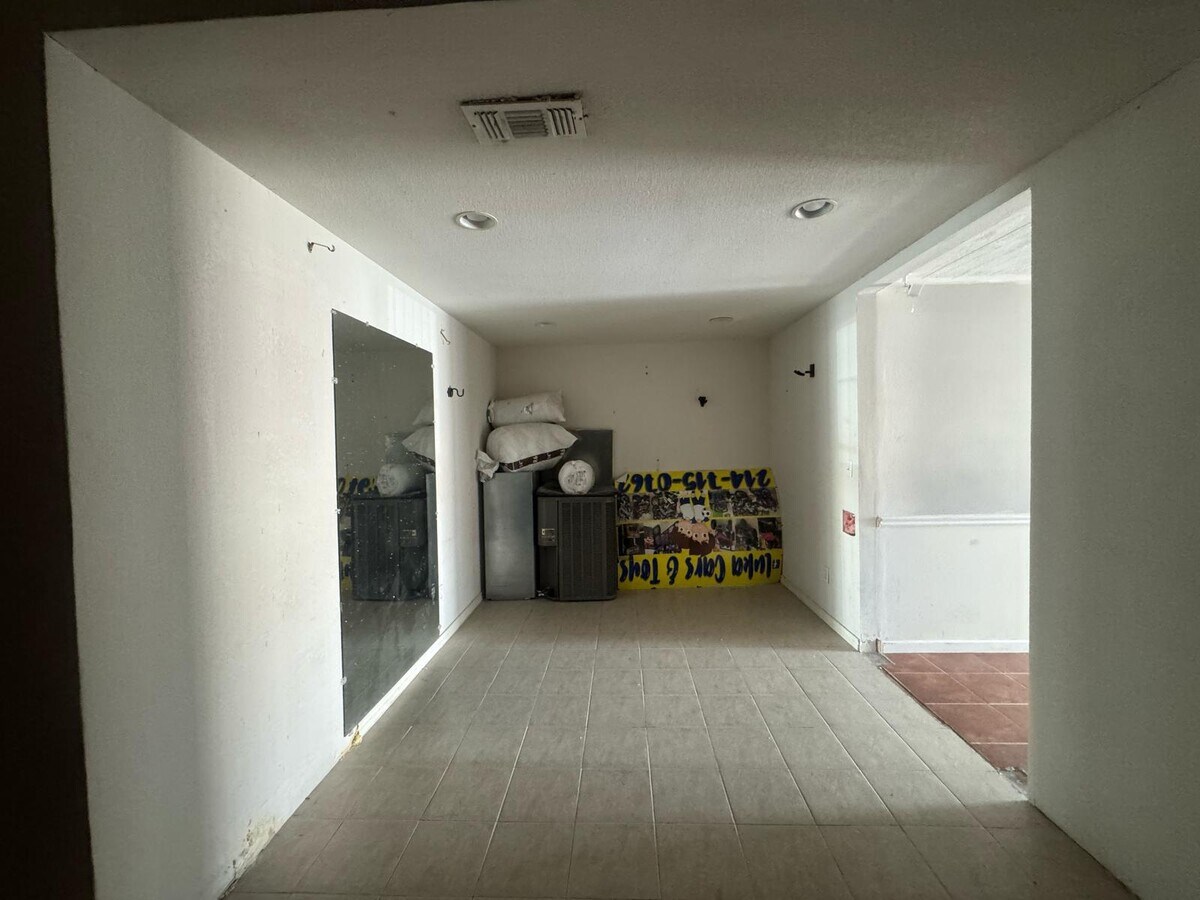 View Photo