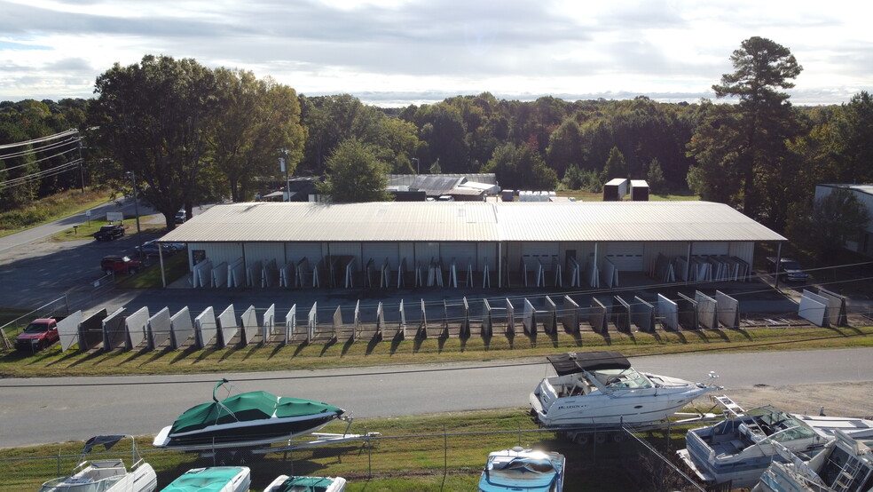4857 N NC 16 Business Hwy, Denver, NC for lease - Building Photo - Image 3 of 6