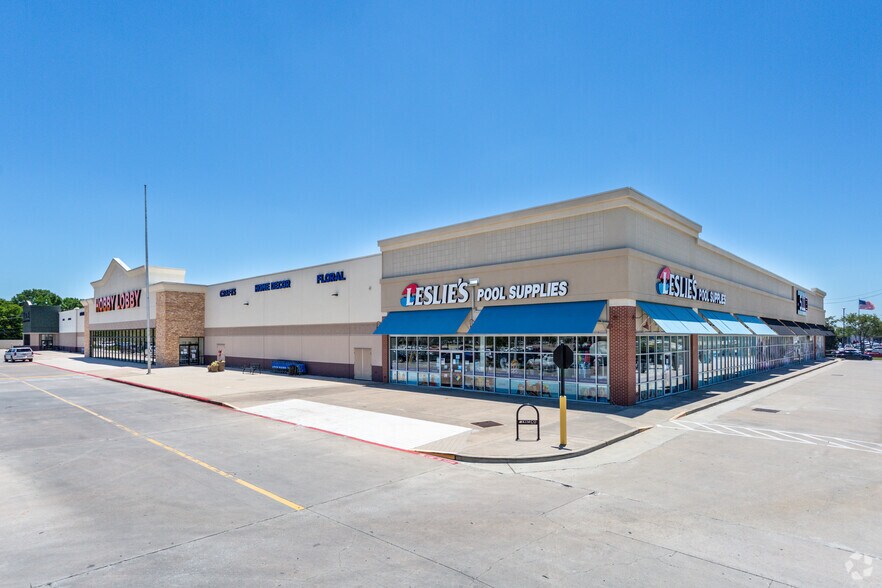 20041-20091 Gulf Fwy, Webster, TX for sale - Primary Photo - Image 1 of 1