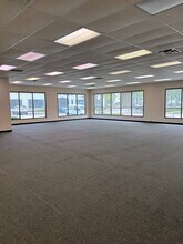 1020 Taylor Station Rd, Gahanna, OH for lease Building Photo- Image 1 of 4