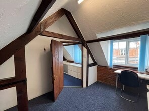 30 New St, Ringwood for sale Interior Photo- Image 2 of 3