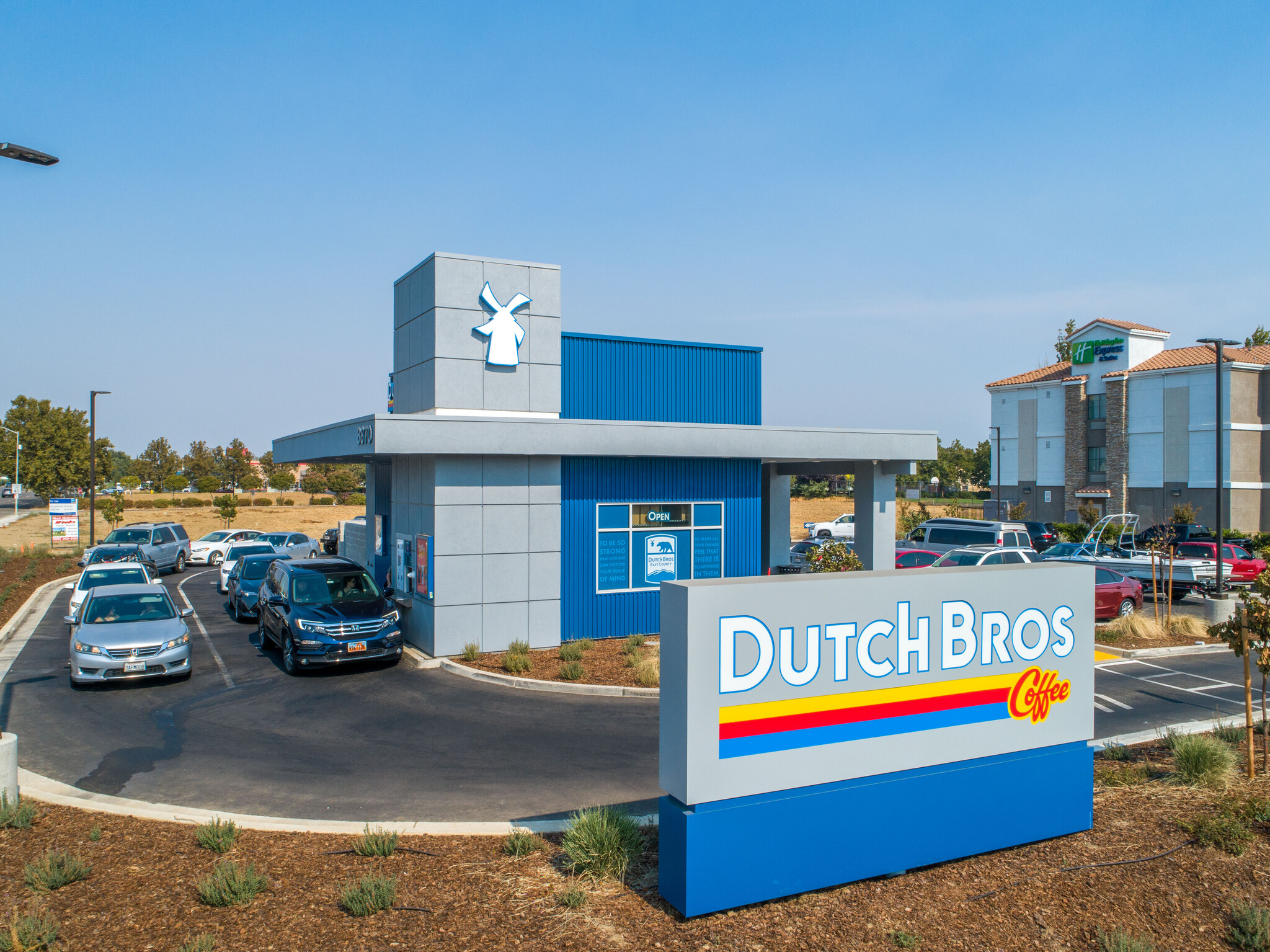 Dutch Bros, Sevierville, TN for sale Building Photo- Image 1 of 1