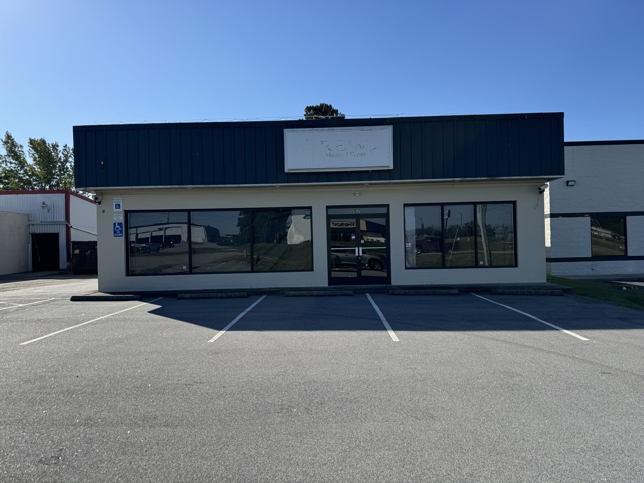 161 US 158 Hwy, Henderson, NC for lease Building Photo- Image 1 of 11