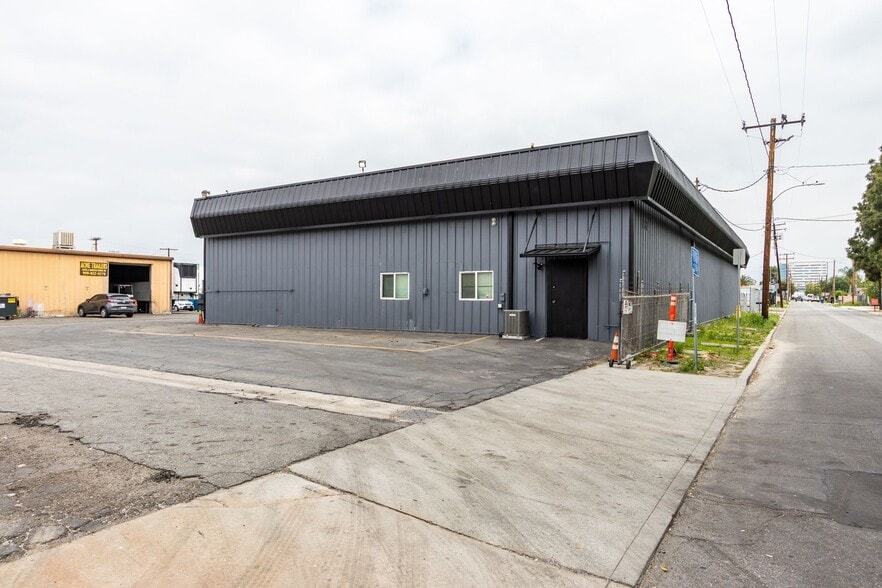 448 S Pershing Ave, San Bernardino, CA for sale - Building Photo - Image 1 of 24