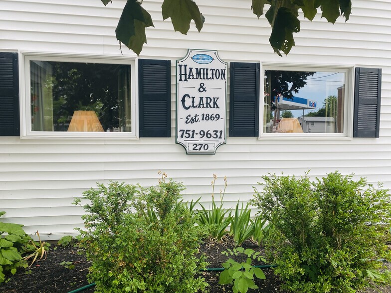 268/270 Young St, Wilson, NY for lease - Primary Photo - Image 1 of 17