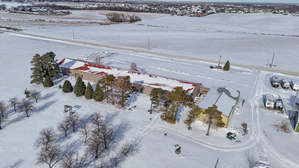 3408 Clarke St, Norwalk, IA for sale - Building Photo - Image 2 of 59