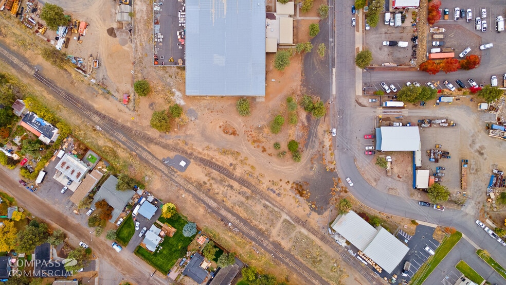 135 SE 5th St, Bend, OR for sale - Building Photo - Image 2 of 4