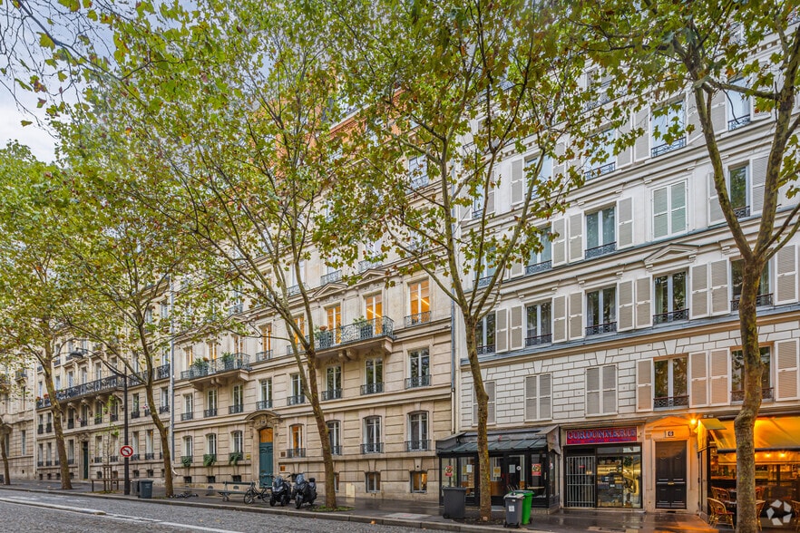 8 Avenue Percier, Paris for lease - Building Photo - Image 2 of 10