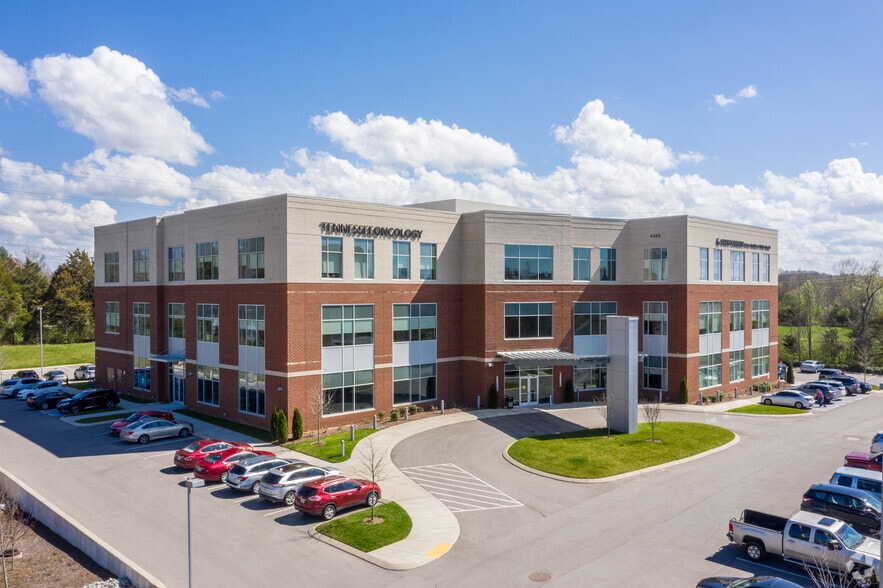 4488 Carothers Pky, Franklin, TN for lease - Primary Photo - Image 1 of 5