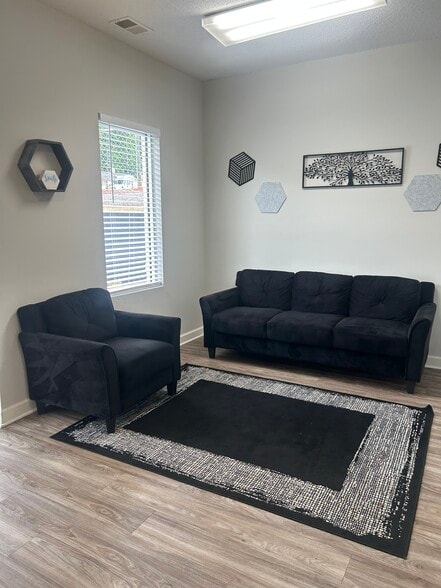 11759 Asheville Hwy, Inman, SC for lease - Building Photo - Image 3 of 8