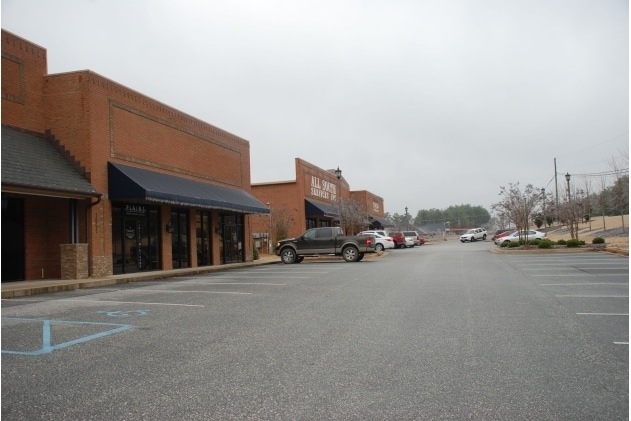 1661 Shug Jordan Pky, Auburn, AL for lease - Building Photo - Image 2 of 6