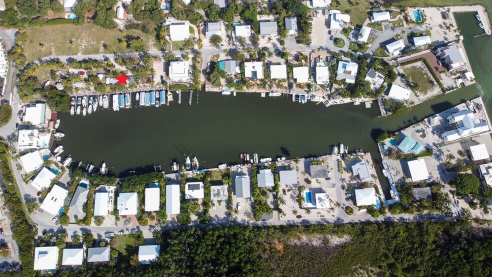 200 Treasure Harbor Dr, Islamorada, FL for sale - Building Photo - Image 3 of 15