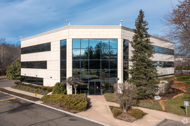 More details for 45 Danbury Rd, Wilton, CT - Office for Lease